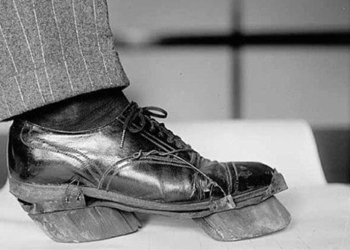 why americans like wearing flip flops in the 20s 124261