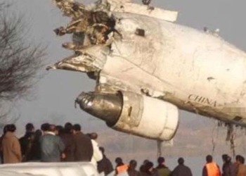 9 minutes after the plane crash 160 passengers missing in the 120002 plug