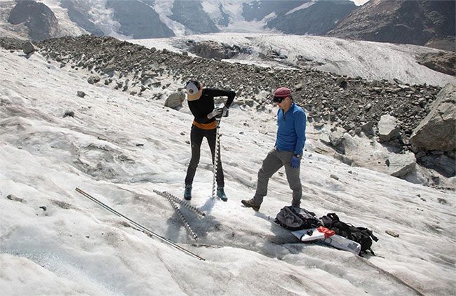 Glaciologist Andreas Linsbauer and assistant Andrea Millhaeusler