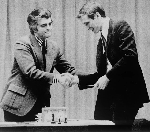 In 1975, Fischer refused to defend his title due to disagreements with FIDE.