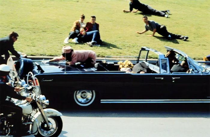 Image of the car carrying JFK during the assassination