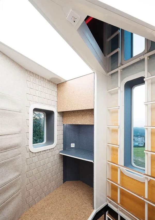 If the building is destroyed, the polymers can be reused to construct other structures.