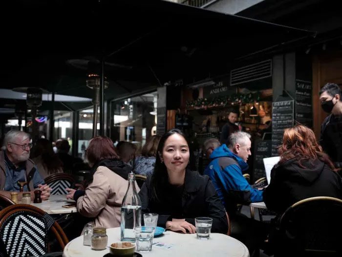Yenny has no interest in joining security or intelligence agencies despite her special ability.