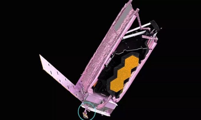 The antenna of the James Webb telescope after deployment on December 26.