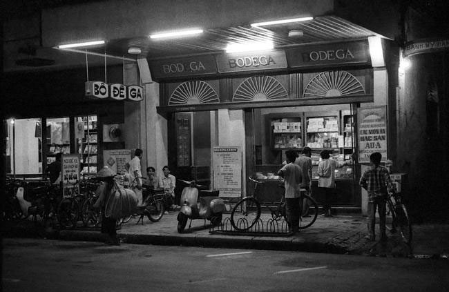 Bodega Restaurant on Trang Tien Street.