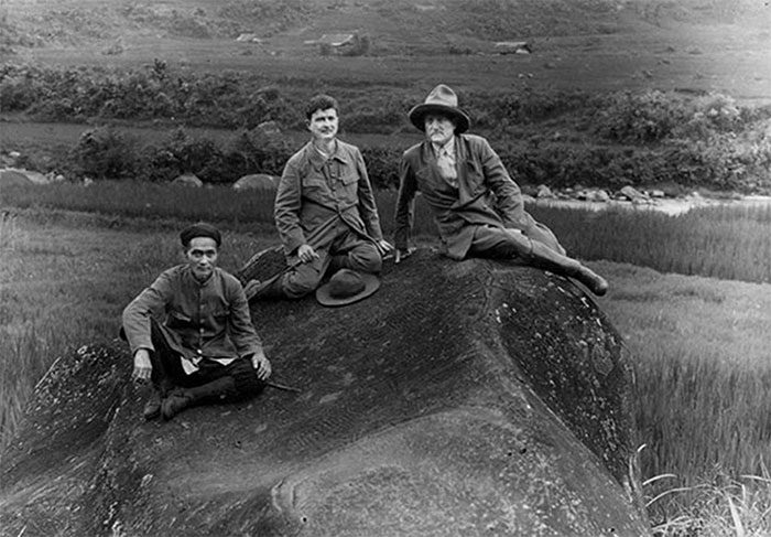 Scientists discover the ancient stone field of Hau Thao - Ta Van (Sapa) in 1924