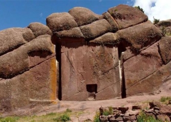 aramu muru the most mysterious ancient site in south america is it a gate to another world 119994
