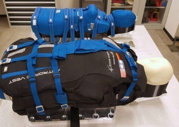 astronaut mannequin opens path for efforts to replace moon lander of us 124436