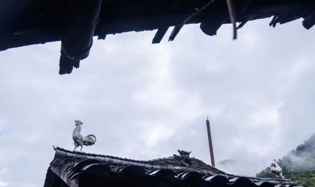 Chickens are considered the benevolent deities of the Bai Ma tribe.