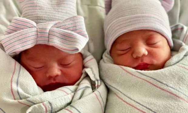 Baby Aylin Yolanda (left) and Alfredo Antonio in the hospital
