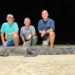 catching alligators longer than 3m can live up to 100 years old 122871