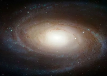 celestial body continuously transmitting radiowaves to earth 113973