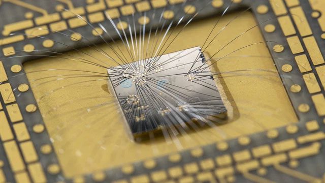 Quantum chip developed by Microsoft.