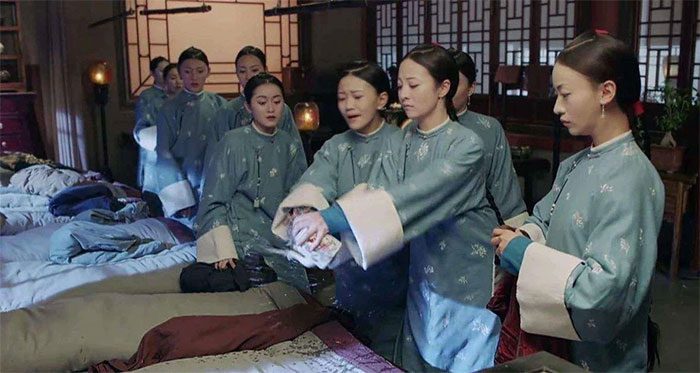 The nature of their work, regardless of day or night, meant that the maids could not sleep well!