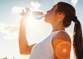 daily water intake when its hot 121597