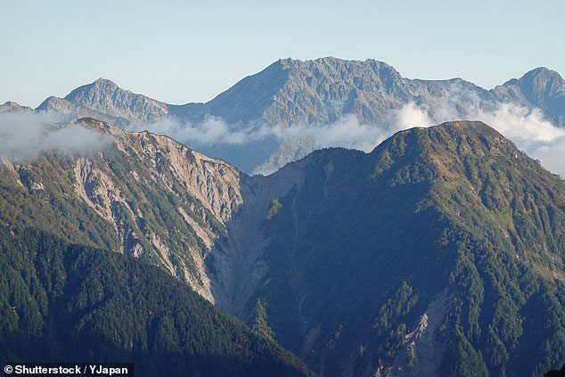 The southwestern slopes of the Japanese Alps will record record rainfall in the near future.