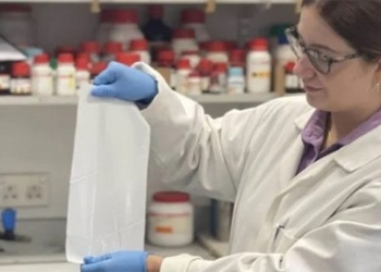 develop plastic from microalgae to control virus 122912