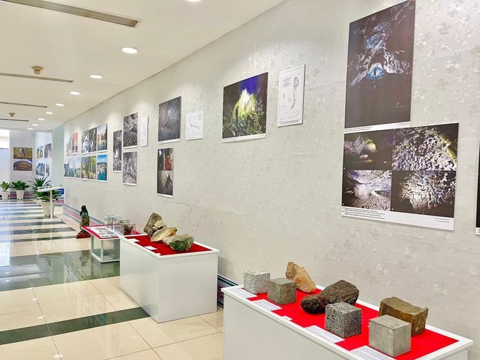 Photos of the cave and volcanic map