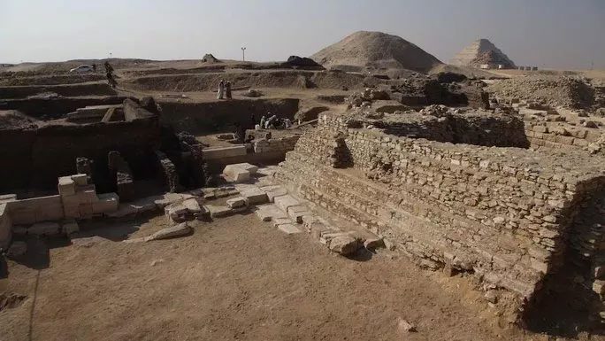 Excavation site of the "immortal treasure"