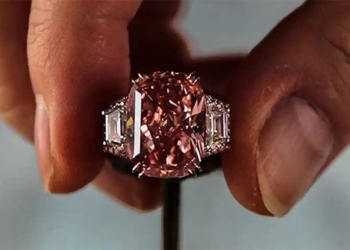 diamond pink has high world record value 123473
