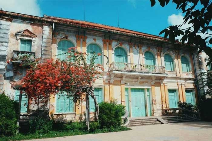 The location was used as a filming site for the movie 'The Immortal'.