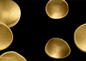 discovery of a 2 000 year old golden arch 118379