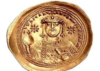 discovery of gold coins in different shapes 1000 years ago 122919