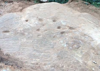 discovery of many stones at mu cang chai 123786