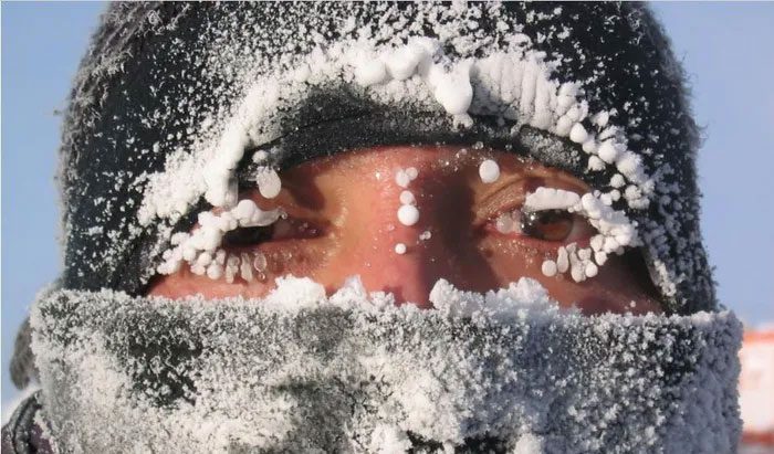 This moisturizer helps prevent frostbite on cold days.