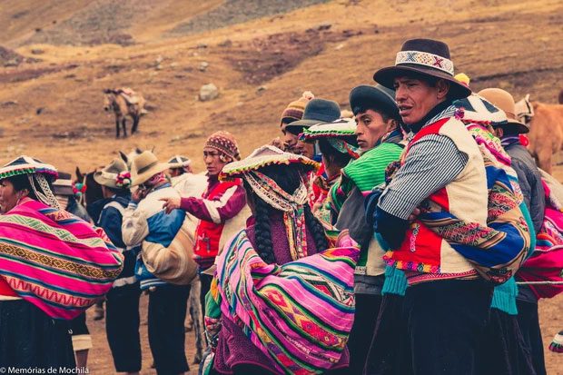 Visitors can also explore the culture and characteristics of the locals when visiting Vinicunca