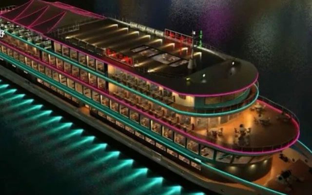Yangtze River Three Gorges 1 can carry up to 1,300 passengers