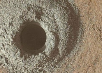 duc lo sao hoa nasa finds traces of life outside the universe 118442