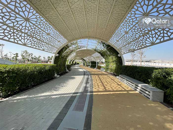Eco-friendly air-conditioned running path in Doha, Qatar