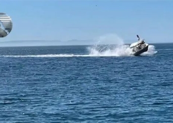 elephant rammed boat while passengers flew into air 120225