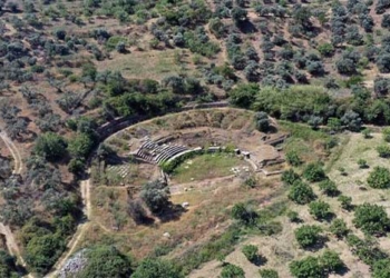 entrance to the temple of zeus unveiled in magnesia asia minor 122254