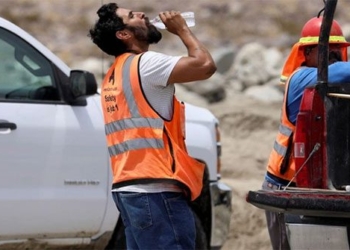 extreme heat threatens 100 million people in the us 122401