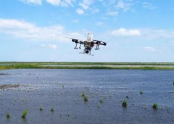 farmers russia use drone to sow seeds 120805