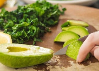 foods rich in collagen to eat every day to fight aging 123247