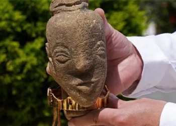 found ancient artifact farmer sold for a lot of money and an unexpected ending 120271