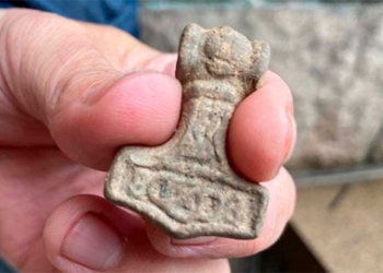 found the hammer of destiny 1 000 years hammer thor 123631