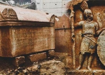 found the thousand year old coffin of the emperor is ma 120364