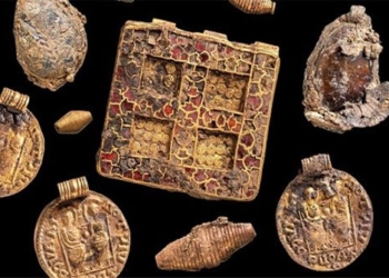 found the tomb 1 300 years old with gold and ruby 124620