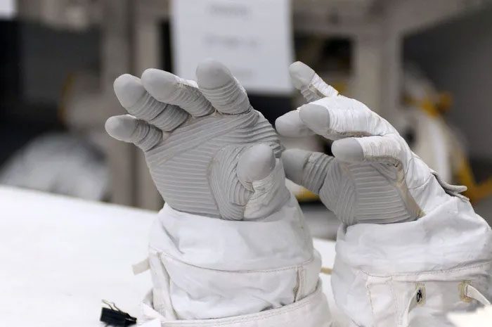 Gloves are often prone to wear and tear as they are used for various tasks