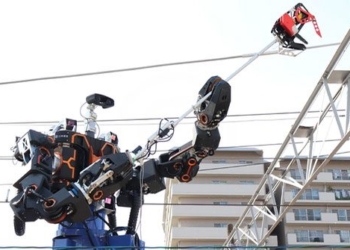 giant robot construction automation controlled by virtual reality like jaegers in pacific rim 120248