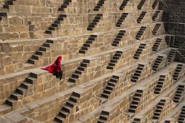 Perfectly aligned steps.