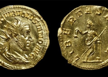 golden coins different portrait emperor la ma be murdered 119128
