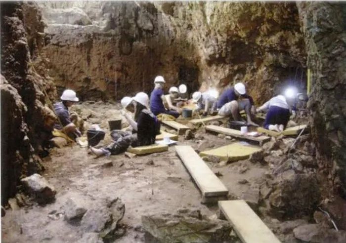 Lazaret Cave