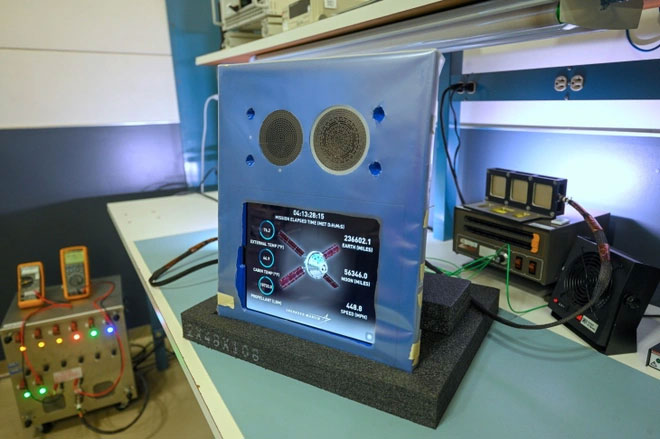 Callisto system on the Orion spacecraft includes an iPad