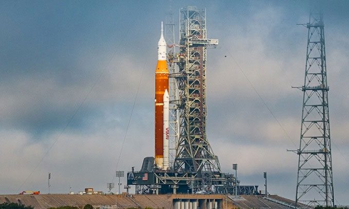 SLS rocket ready for fuel testing.