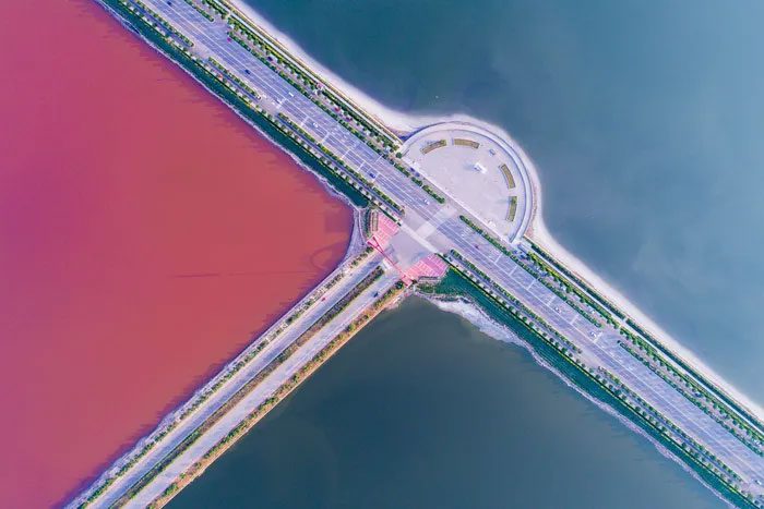 Sulfate salt lake